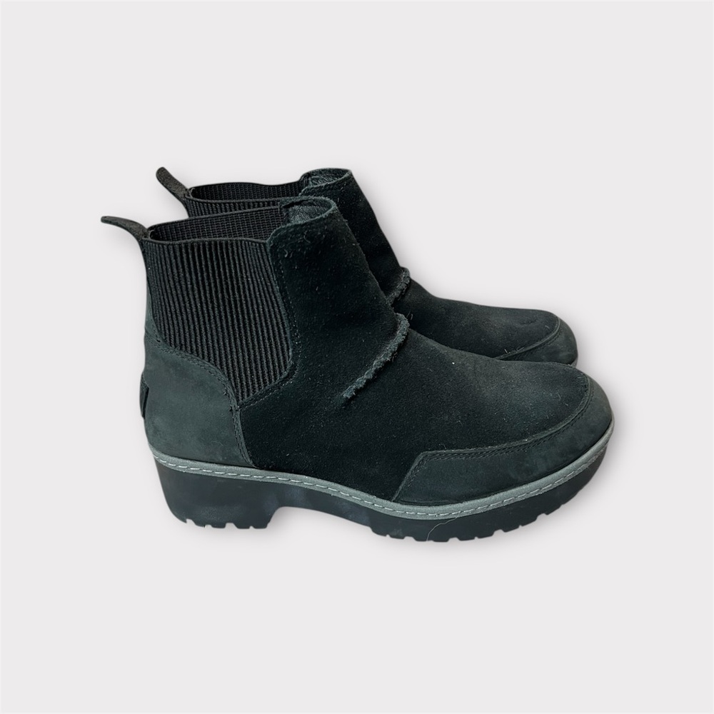 UGG Women's Kress Black Suede Waterproof Ankle Boots Size 7.5